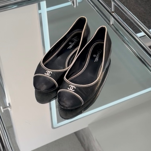 Chanel ballet flats - Picture 1 of 8